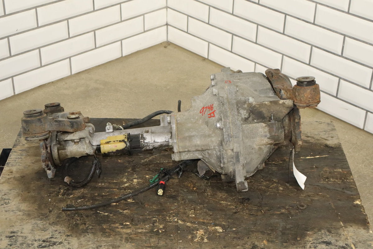 15-20 Cadillac Escalade 4WD Front Diff 3.23 GU5