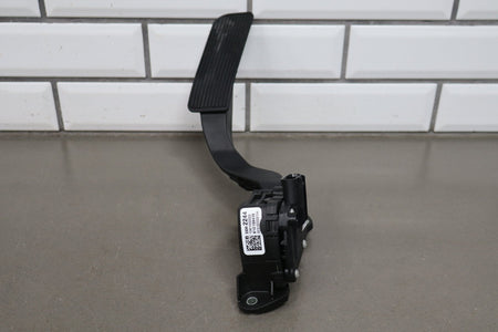 15-20 Cadillac Escalade Accelerator Pedal