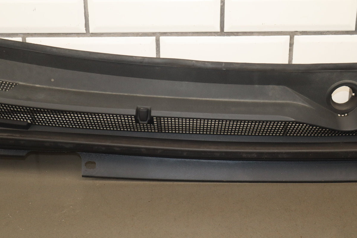 15-20 Cadillac Escalade Cowl Vent Panel
