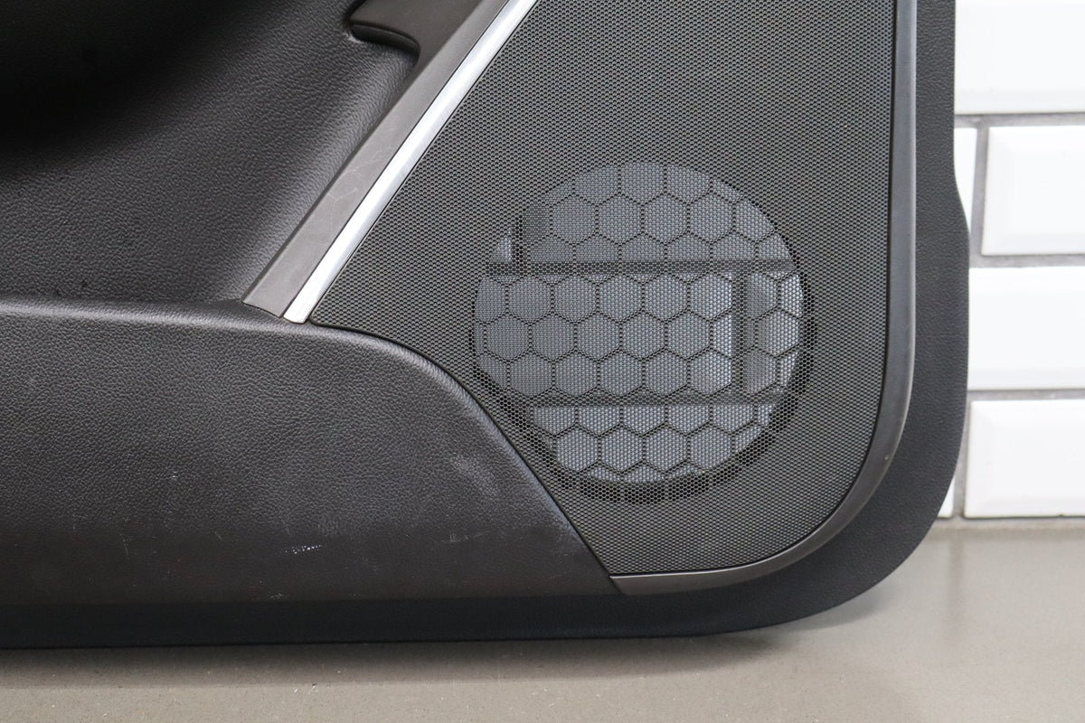 15-20 Cadillac Escalade ESV LR Door Panel Jet Black