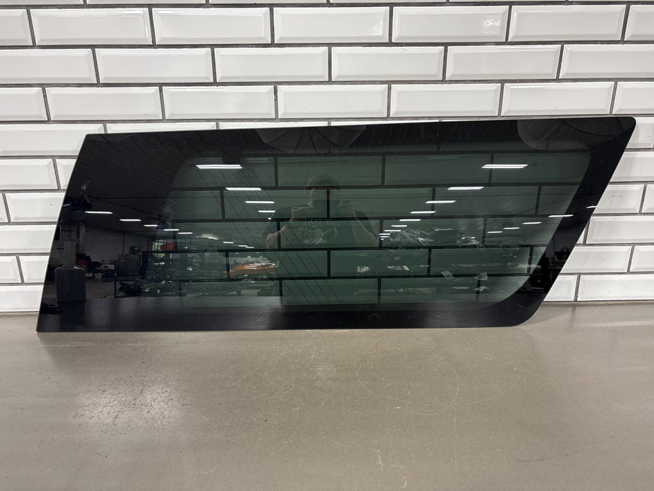 15-20 Cadillac Escalade ESV Right Quarter Glass 23220279