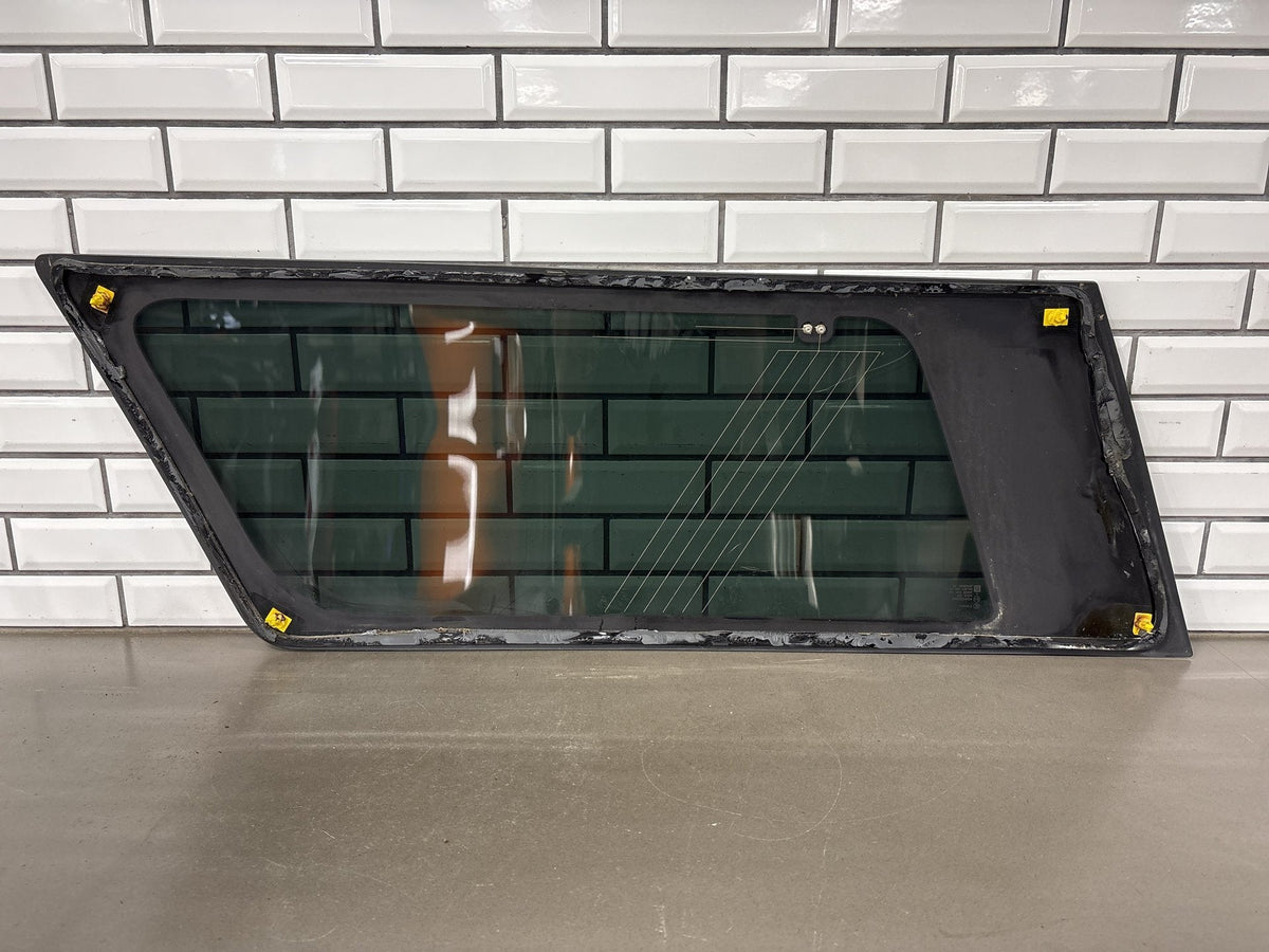 15-20 Cadillac Escalade ESV Right Quarter Glass 23220279