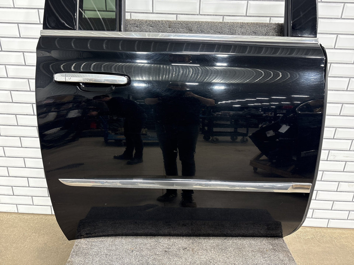 15-20 Cadillac Escalade ESV RR Door GBA Dent 84253592