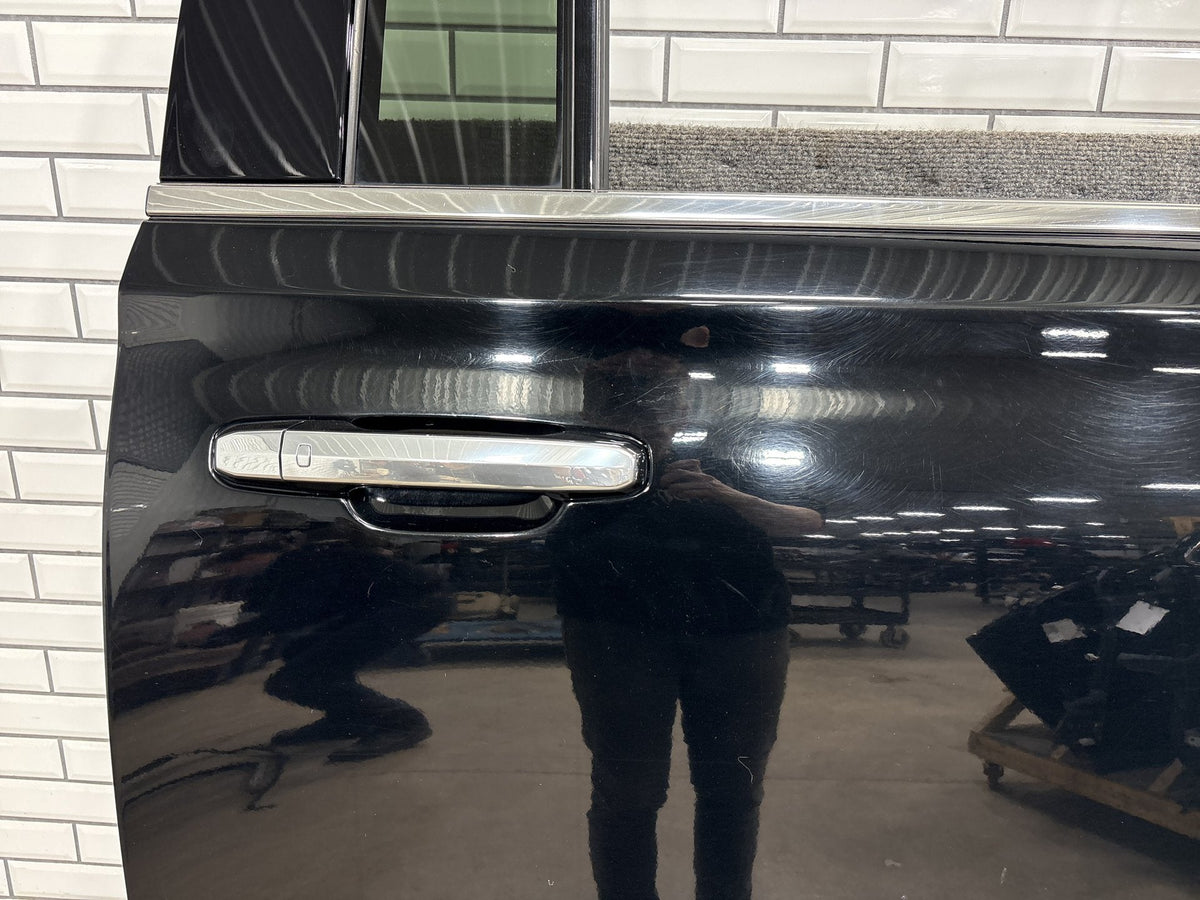 15-20 Cadillac Escalade ESV RR Door GBA Dent 84253592