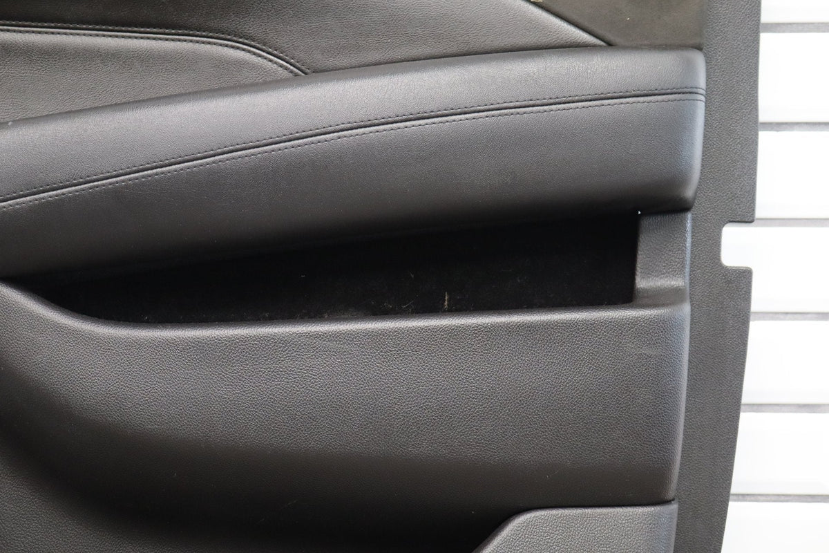 15-20 Cadillac Escalade ESV RR Door Panel Jet Black