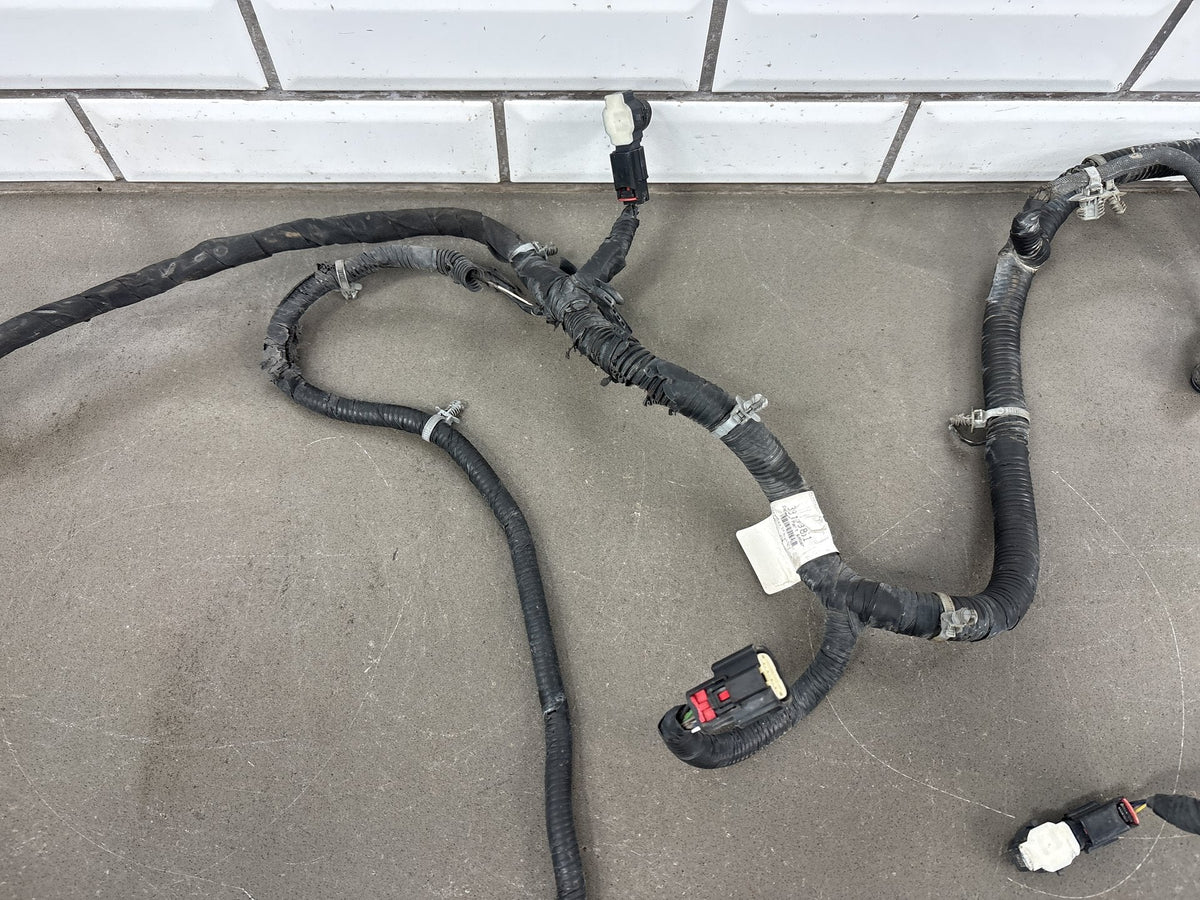 15-20 Cadillac Escalade Front Bumper Harness 23240868