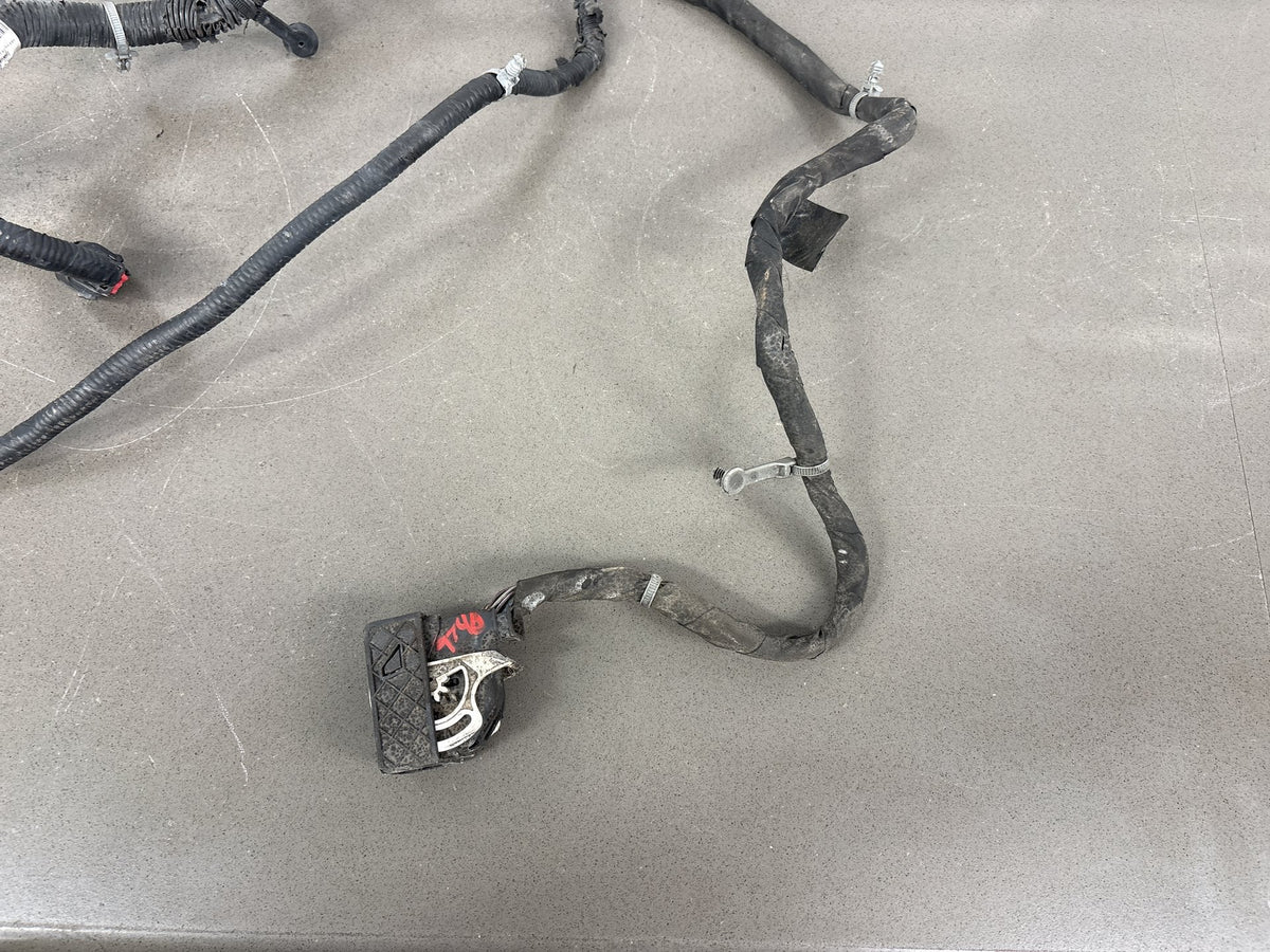 15-20 Cadillac Escalade Front Bumper Harness 23240868