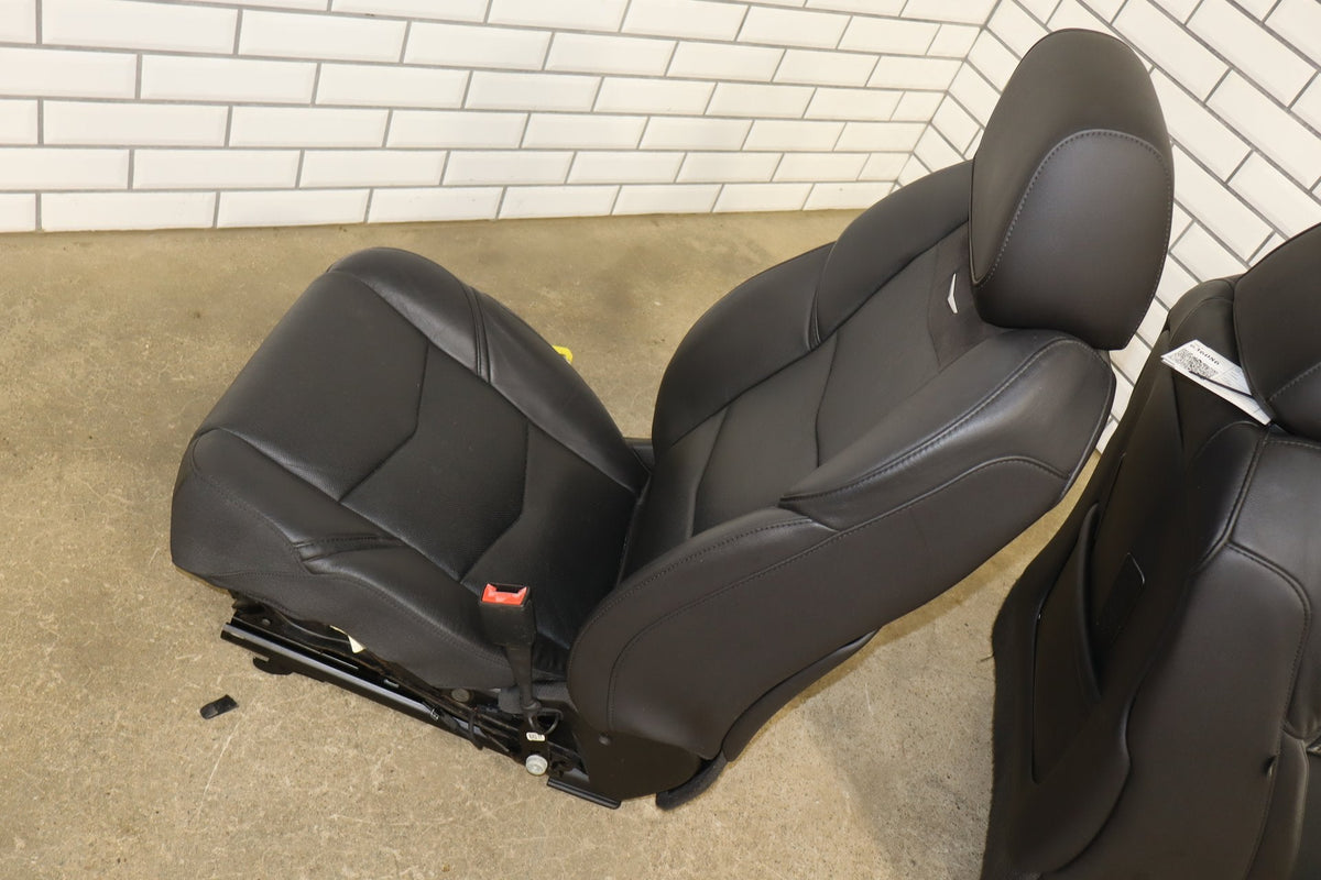 15-20 Cadillac Escalade Front Seats Heat Cool Jet Black