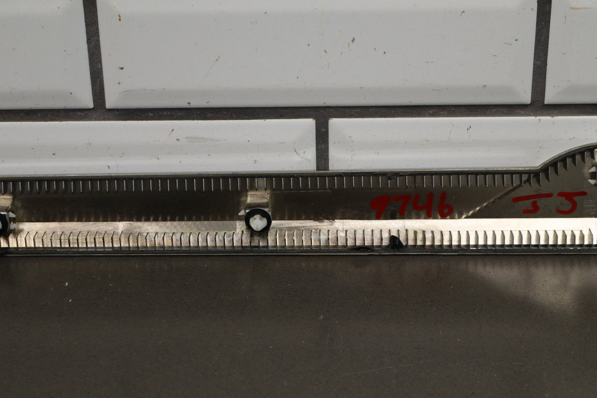 15-20 Cadillac Escalade LF Door Molding OEM Chrome