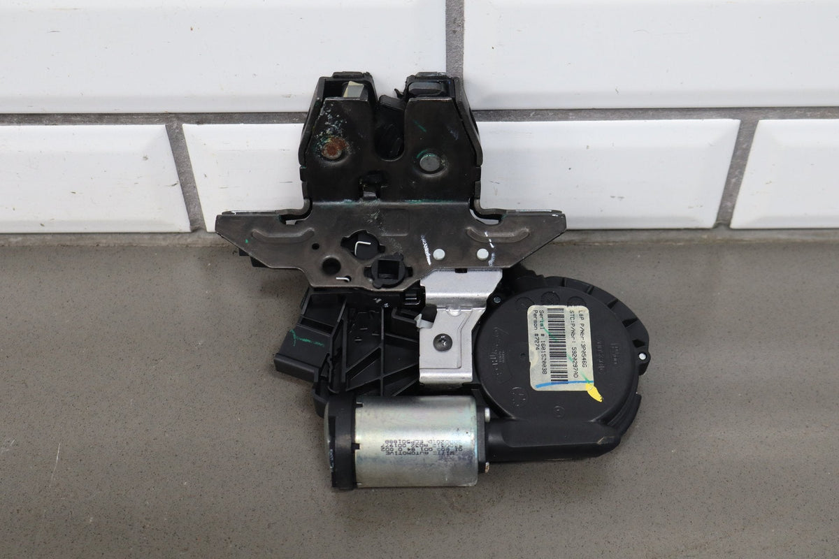 15-20 Cadillac Escalade Power Liftgate Latch Tested
