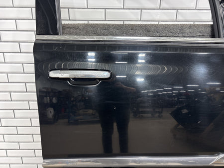 15-20 Cadillac Escalade RF Door Black Raven 23331912