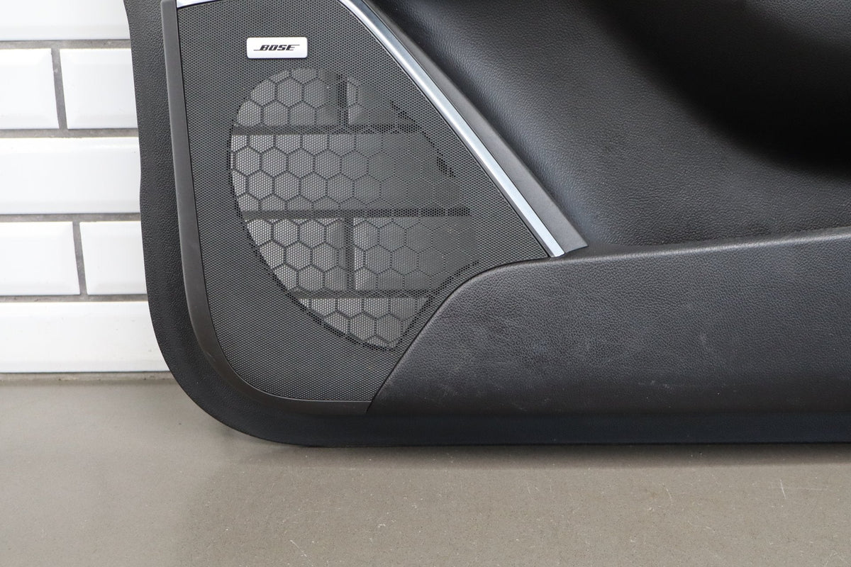 15-20 Cadillac Escalade RF Door Panel Jet Black H2X