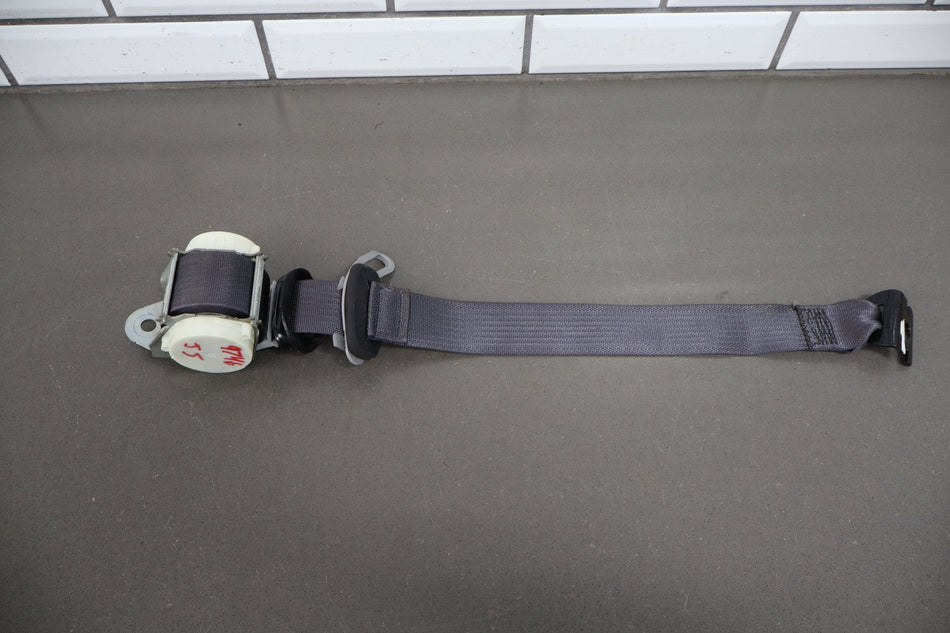 15-20 Cadillac Escalade RR 2nd Row Seat Belt H2X
