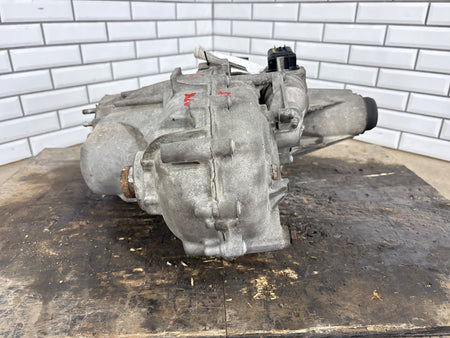 15-20 Cadillac Escalade Transfer Case 84377719 NQH