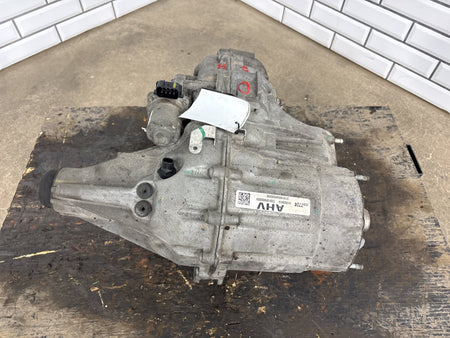 15-20 Cadillac Escalade Transfer Case 84377719 NQH