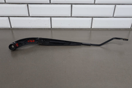 15-20 Cadillac Escalade Wiper Arm Pair No Blades