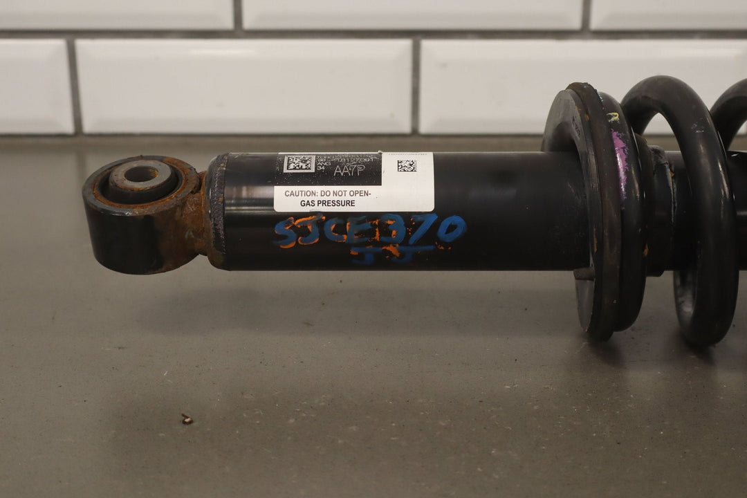 15 - 22 Chevy Colorado 4x4 Right RH Front Strut OEM 63K