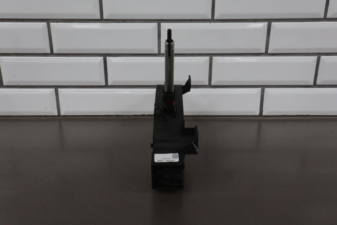 15 - 22 Chevy Colorado Automatic Floor Shifter OEM 23397472