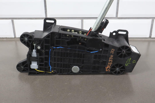 15 - 22 Chevy Colorado Automatic Floor Shifter OEM 23397472