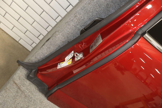 15 - 22 Chevy Colorado Extended Cab Left Rear Door Cajun Red (GPJ) OEM