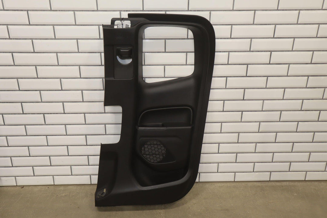 15 - 22 Chevy Colorado Extended Cab Right Rear Interior Door Panel Black