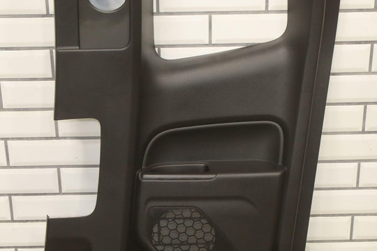 15 - 22 Chevy Colorado Extended Cab Right Rear Interior Door Panel Black