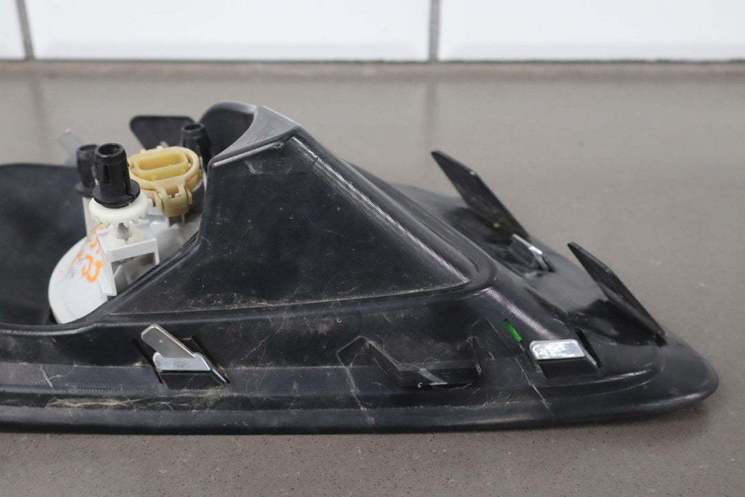 15 - 22 Chevy Colorado Passenger Right RH Fog Light with Bezel OEM