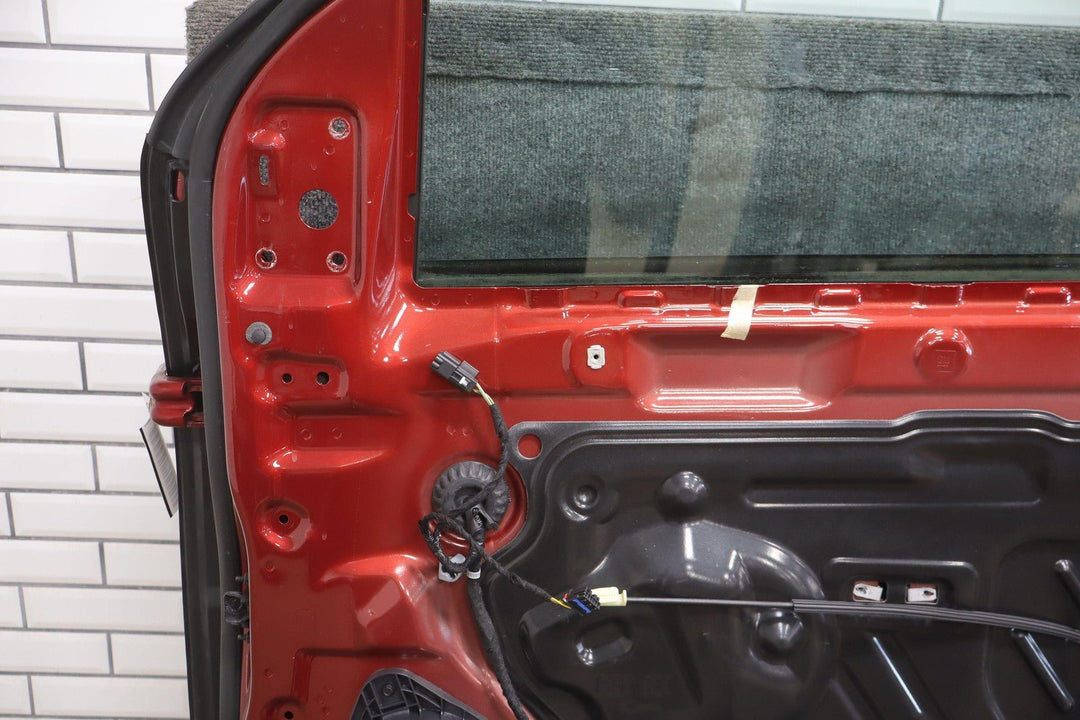 15 - 22 Chevy Colorado Right RH Front Door Cajun Red (GPJ)