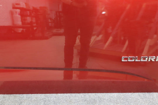 15 - 22 Chevy Colorado Right RH Front Door Cajun Red (GPJ)
