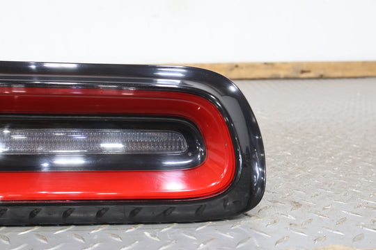 15 - 22 Dodge Challenger Right RH Quarter Panel Mounted LED Tail Light (Tested)