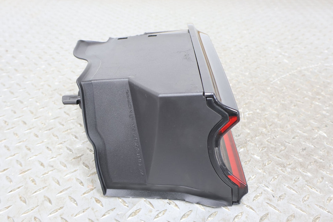 15 - 22 Dodge Challenger Right RH Quarter Panel Mounted LED Tail Light (Tested)