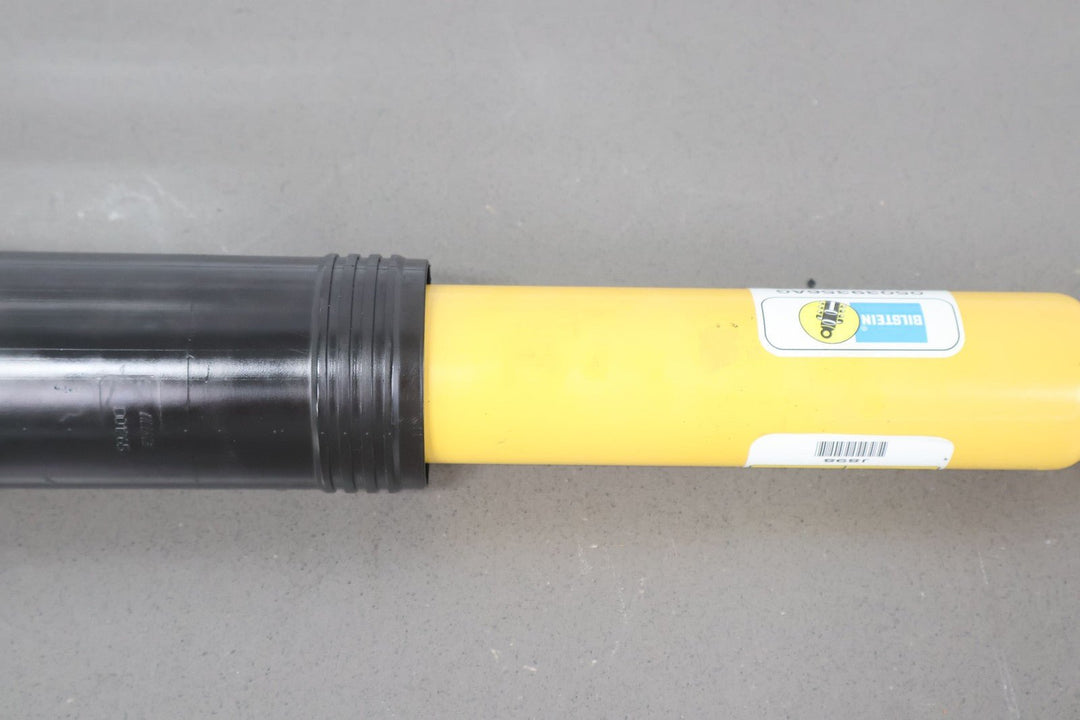 15 - 22 Dodge Challenger R/T 392 Rear Right Bilstein Strut (0539356AG) 28K