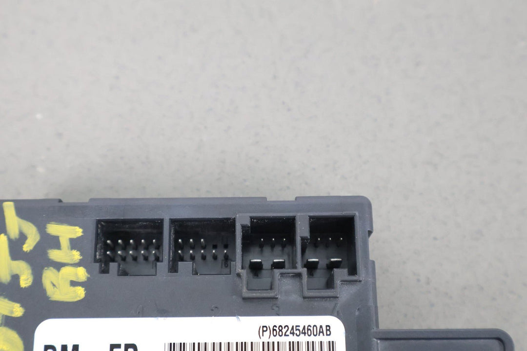15 - 22 Jeep Grand Cherokee Front Right RH Door Control Module (68245460AB)