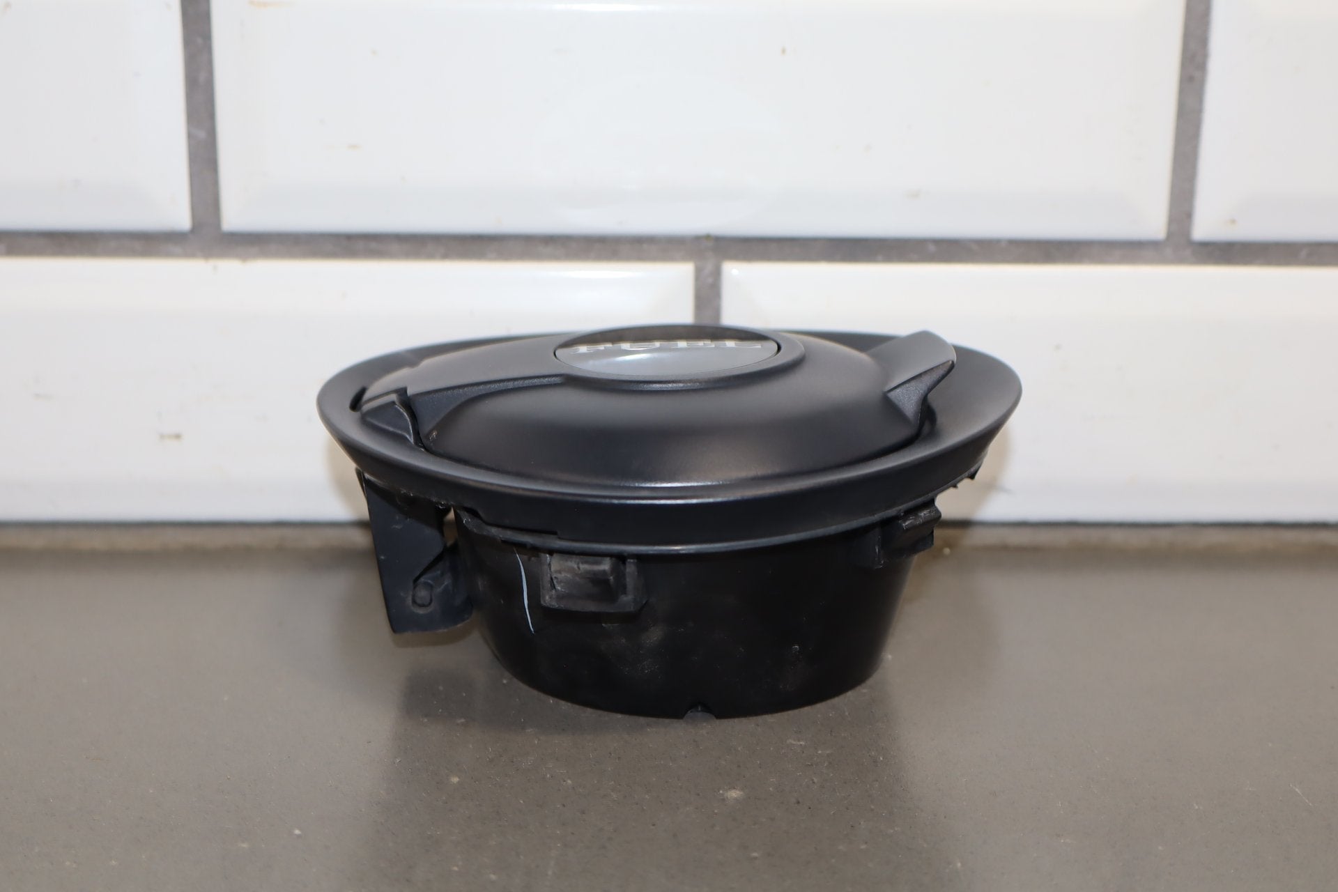 15-23 Challenger Black Gasoline Gas Fuel Filler Door Hatch Lid Panel OEM Factory