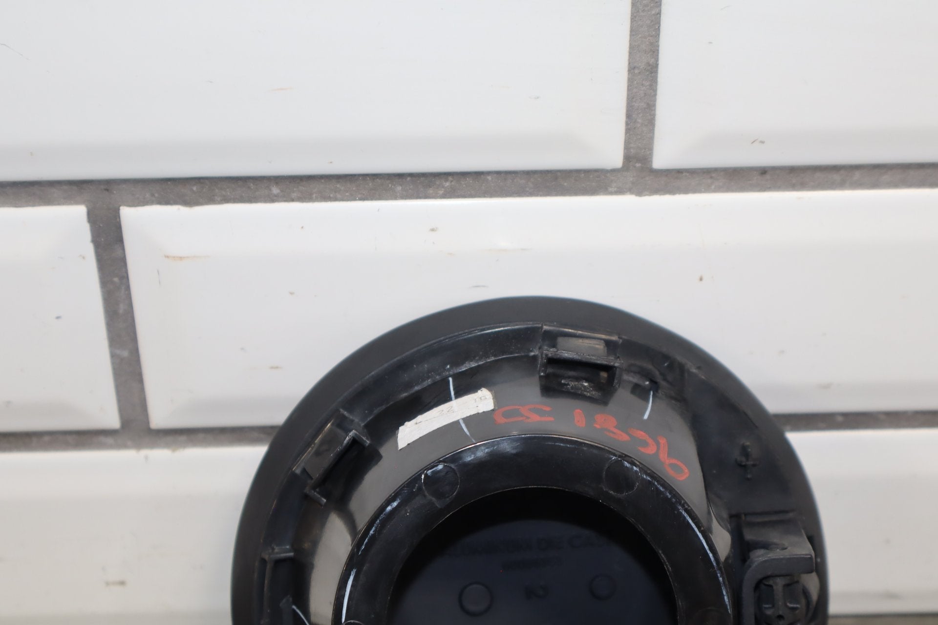 15-23 Challenger Black Gasoline Gas Fuel Filler Door Hatch Lid Panel OEM Factory