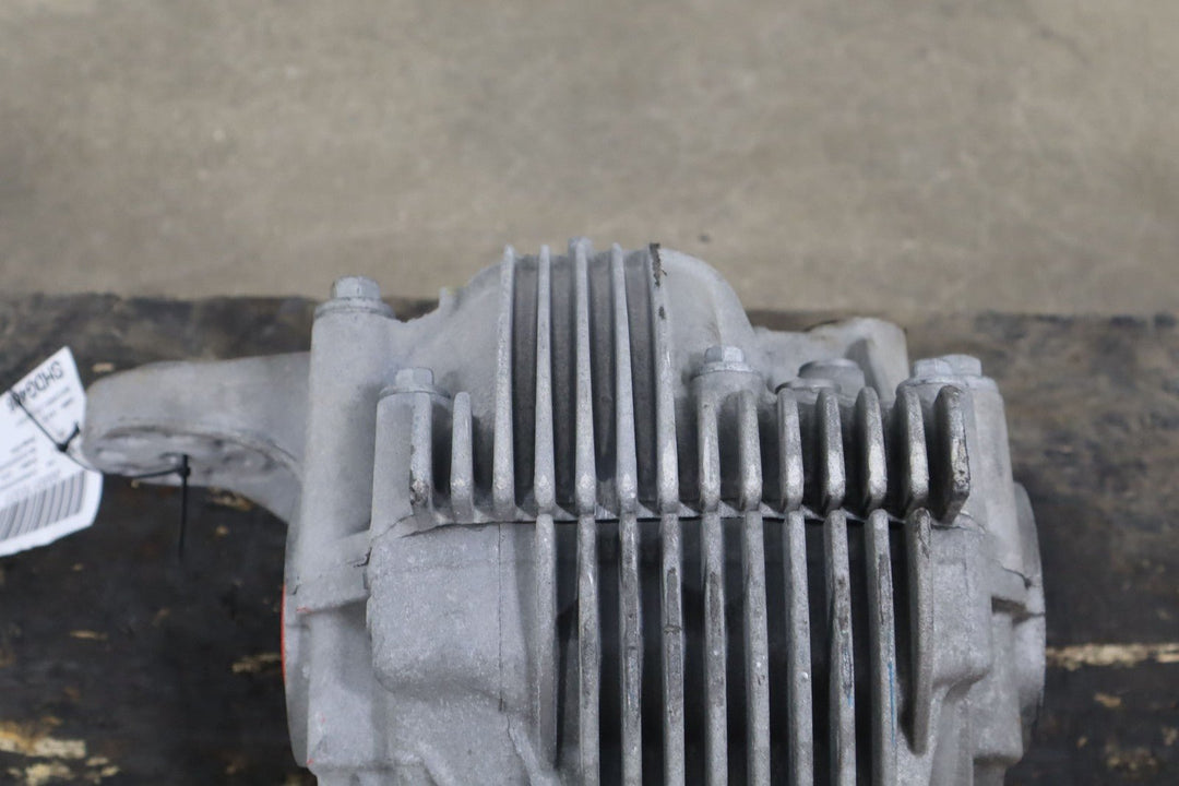 15 - 23 Dodge Challenger SRT Hellcat 2.62 Ratio Rear Differential/Carrier 39k OEM