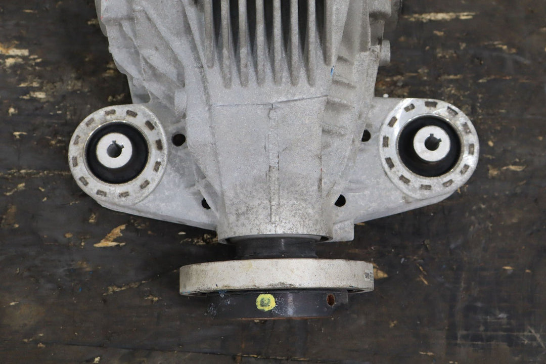 15 - 23 Dodge Challenger SRT Hellcat 2.62 Ratio Rear Differential/Carrier 39k OEM
