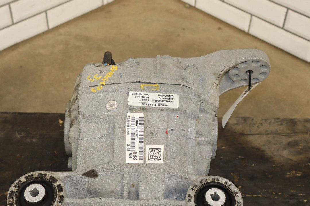 15 - 23 Dodge Challenger SRT Hellcat 2.62 Ratio Rear Differential/Carrier 39k OEM