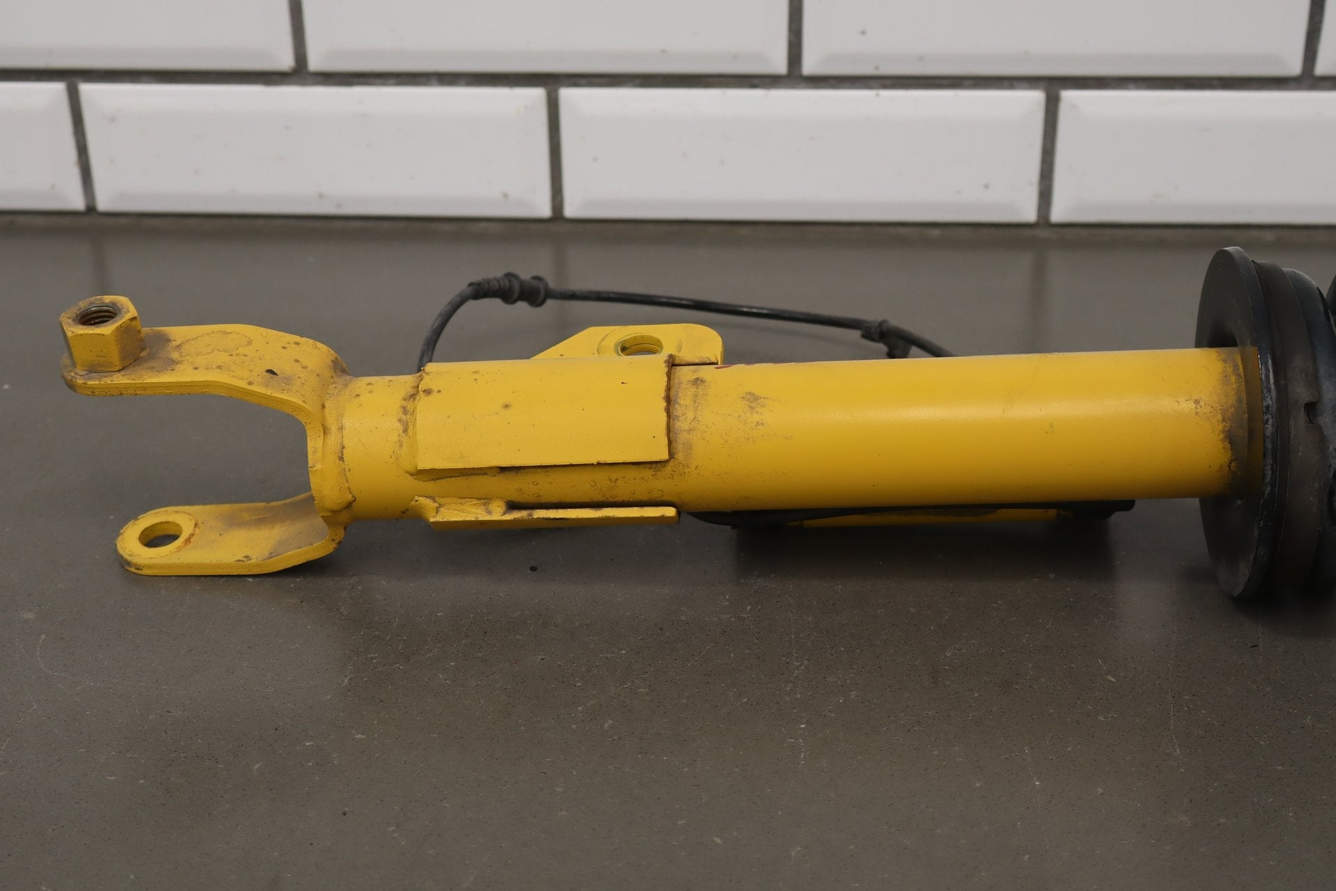 15-23 Dodge Challenger SRT Left Front Bilstein Adaptive Strut Shock Abosorber