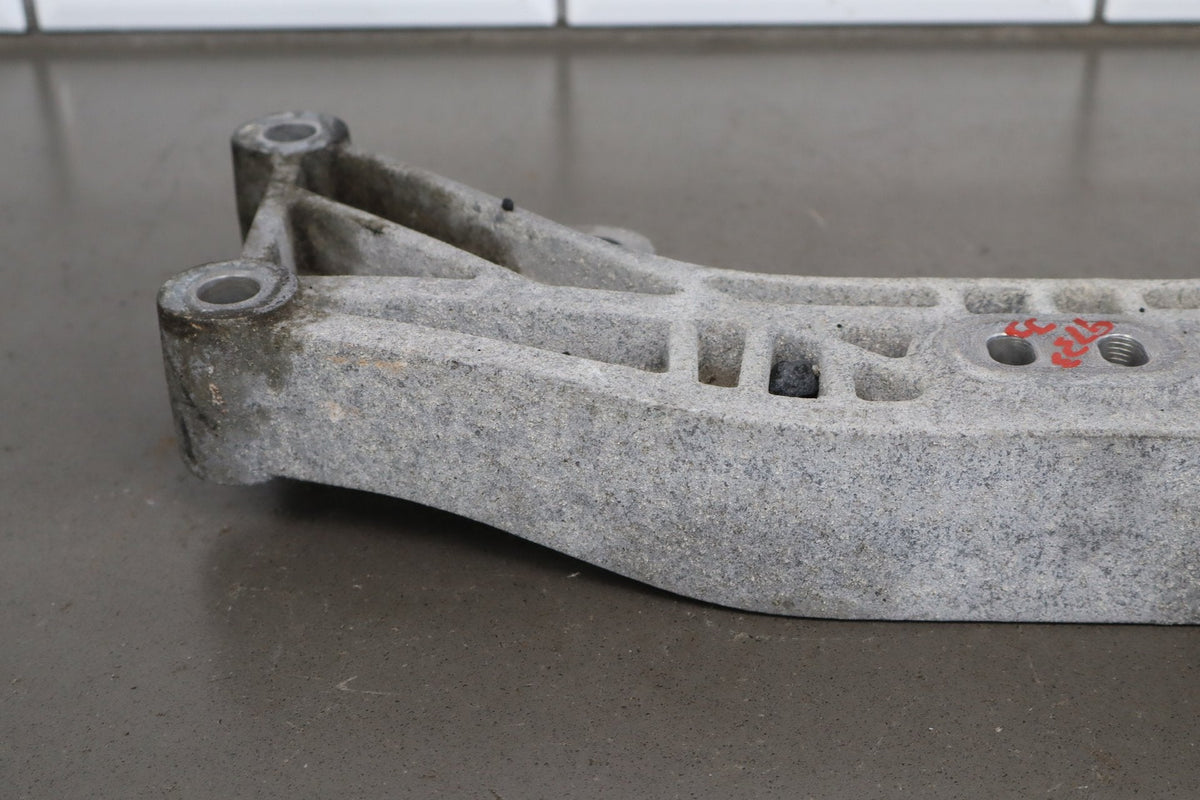 15-23 Dodge Charger Challenger 300 RWD Automatic Transmission Crossmember