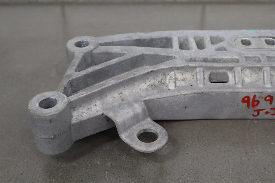 15-23 Dodge Charger Challenger 300 RWD Automatic Transmission Crossmember