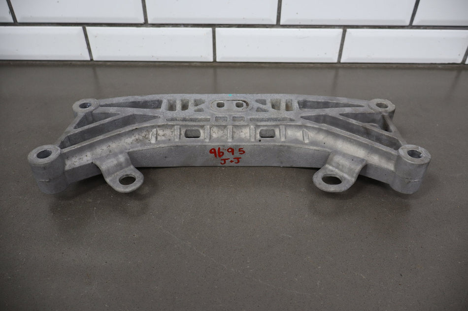 15-23 Dodge Charger Challenger 300 RWD Automatic Transmission Crossmember
