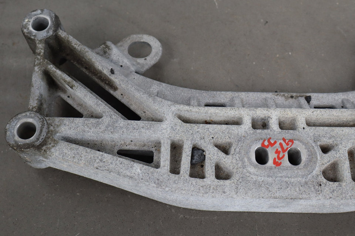 15-23 Dodge Charger Challenger 300 RWD Automatic Transmission Crossmember