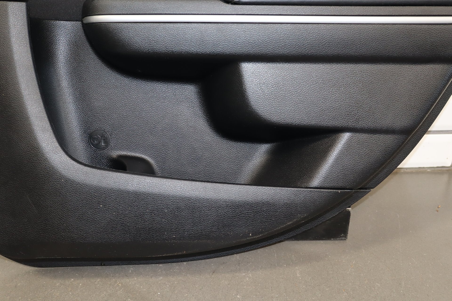 15-23 Dodge Charger Scat Pack Right Rear Interior Door Trim Panel Black Cloth