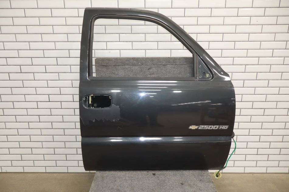 2004 Chevrolet Silverado 2500- Right Front Door