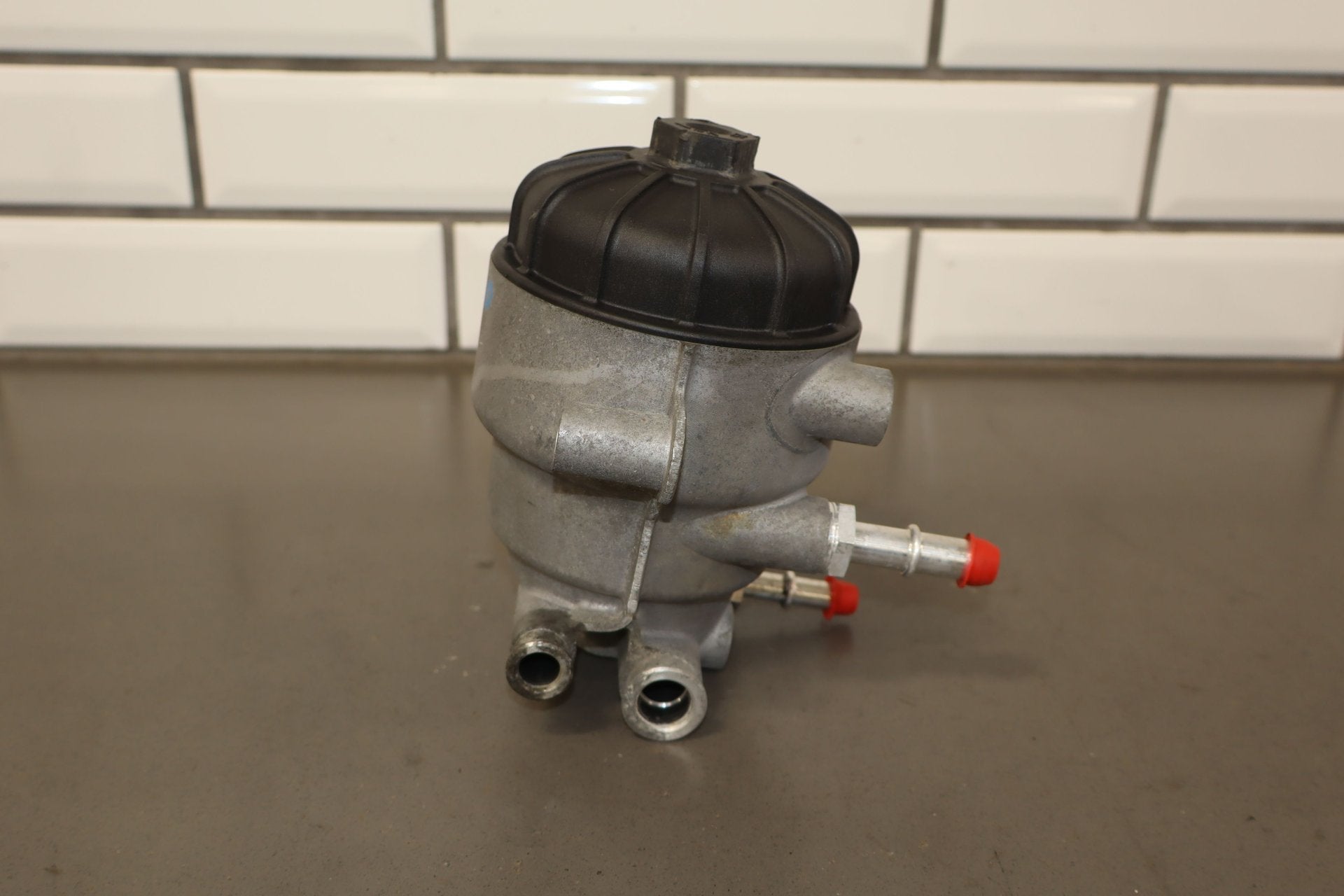 16-18 Nissan Titan XD 5.0L V8 Cummins Diesel Fuel Filter Housing(Engine Mounted)