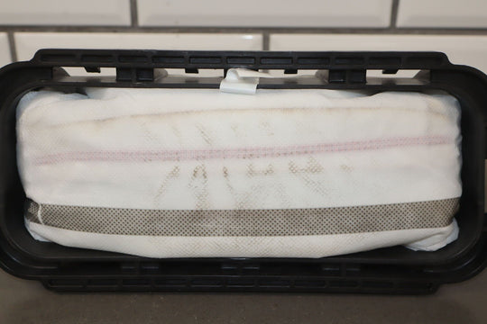 16 - 19 Chevy Colorado Passenger Right RH Dash Air Bag OEM 84049779