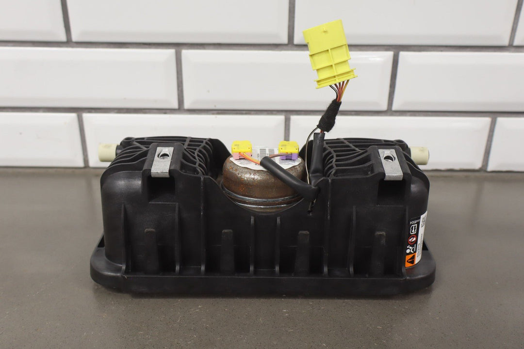 16 - 19 Chevy Colorado Passenger Right RH Dash Air Bag OEM 84049779