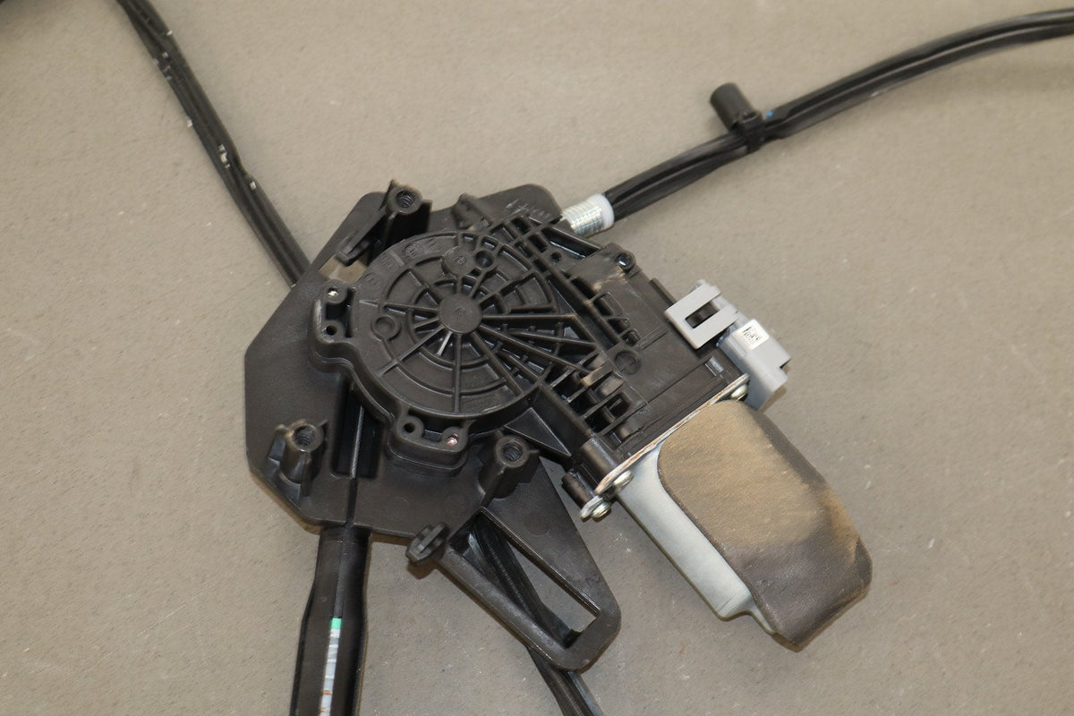 16-20 OEM Tesla Model X Front Right Window Regulator Motor