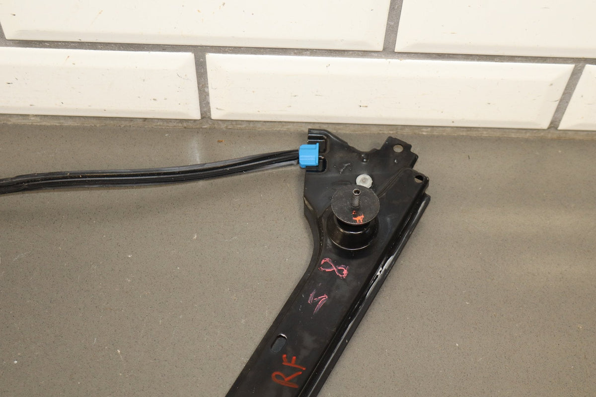 16-20 OEM Tesla Model X Front Right Window Regulator Motor